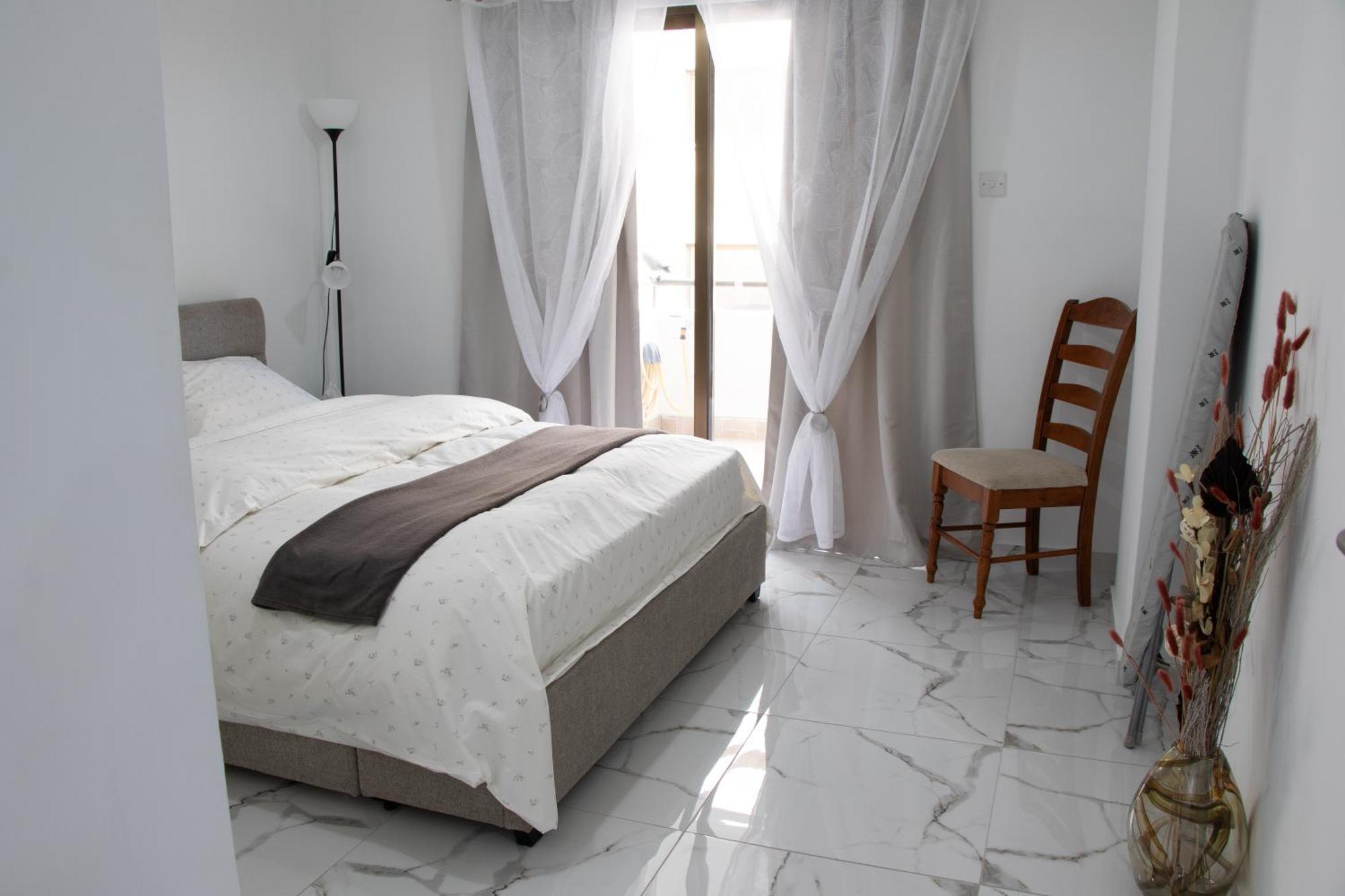 Apartment,Near The Beach Pinikoudes Ларнака Экстерьер фото